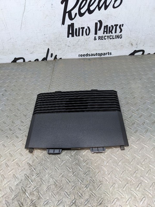 2015-2023 FORD MUSTANG DASH DASHBOARD CENTER SPEAKER PANEL GRILLE TRIM C 1193967