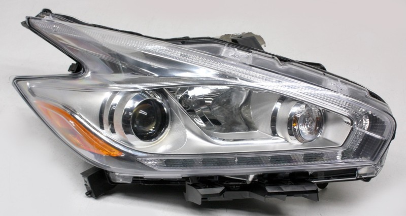 OEM Right Passenger Side Halogen Headlamp For 2015-17 Nissan Murano 26010-5AA0E