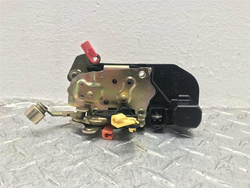 04-05 DODGE CARAVAN PASSENGER FRONT ELECTRIC DOOR ACTUATOR OEM 4717802AC
