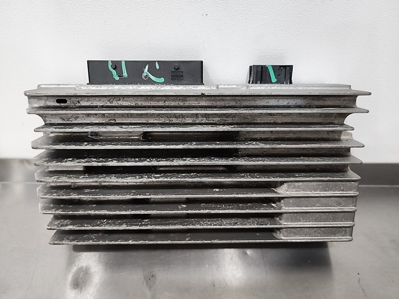 8T0 035 223 S Audi A4 S4 Audio 8T0035223S Sedan OEM FACTORY