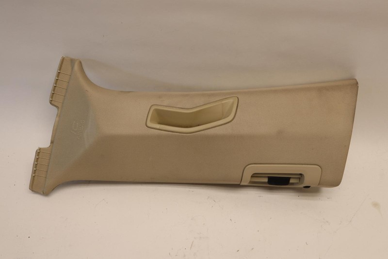 2014-2017 VOLVO XC60 LEFT DRIVER SIDE CENTER UPPER B PILLAR TRIM COVER OEM