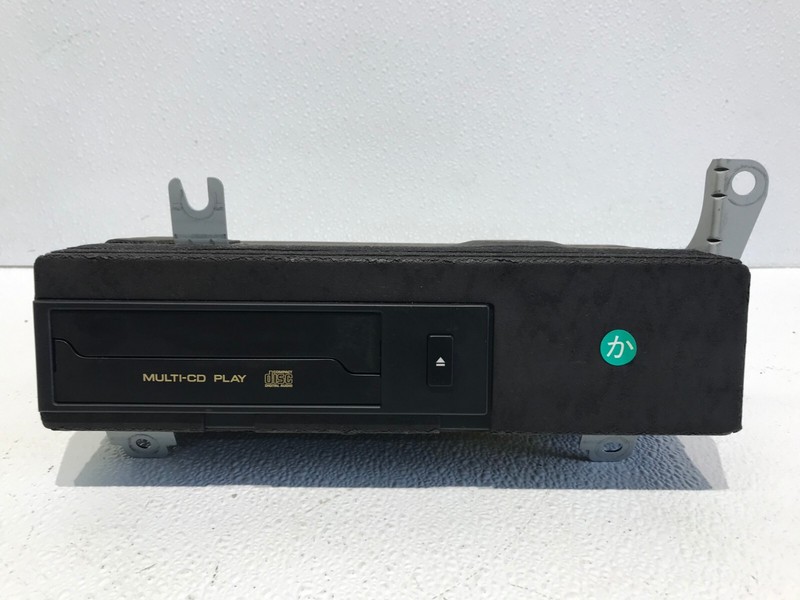 98-00 LEXUS UCF20 LS400 PIONEER CD CHANGER PLAYER 86270-50120 OEM