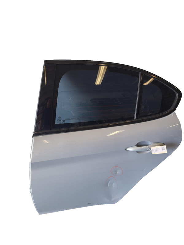 Used Oem Alfa Romeo Left Driver Rear Door for 2021 Alfa Romeo Giulia 2.0L RWD