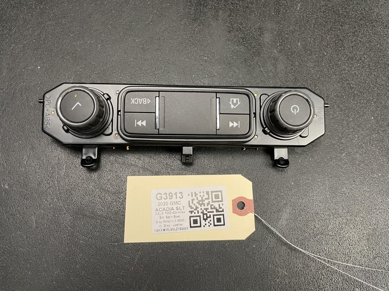 Media Control Switch 2020 GMC Acadia