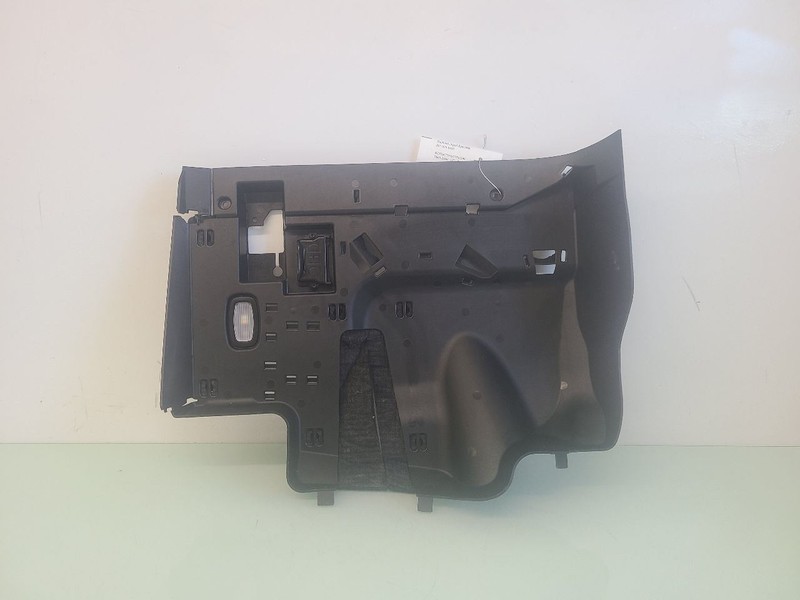 LEFT KNEE BOLSTER FITS 2019 SL550 582172