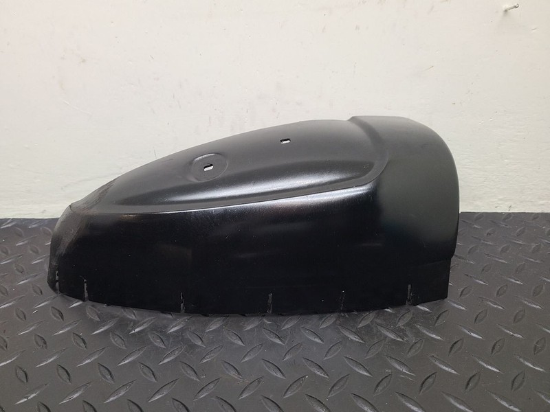 99-00 Cadillac Escalade Rear Right Bumper Extension Molding OEM 15036118