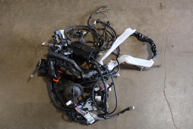 2010 NISSAN 370Z TOURING CONVERTIBLE ENGINE BAY WIRE WIRING HARNESS OEM