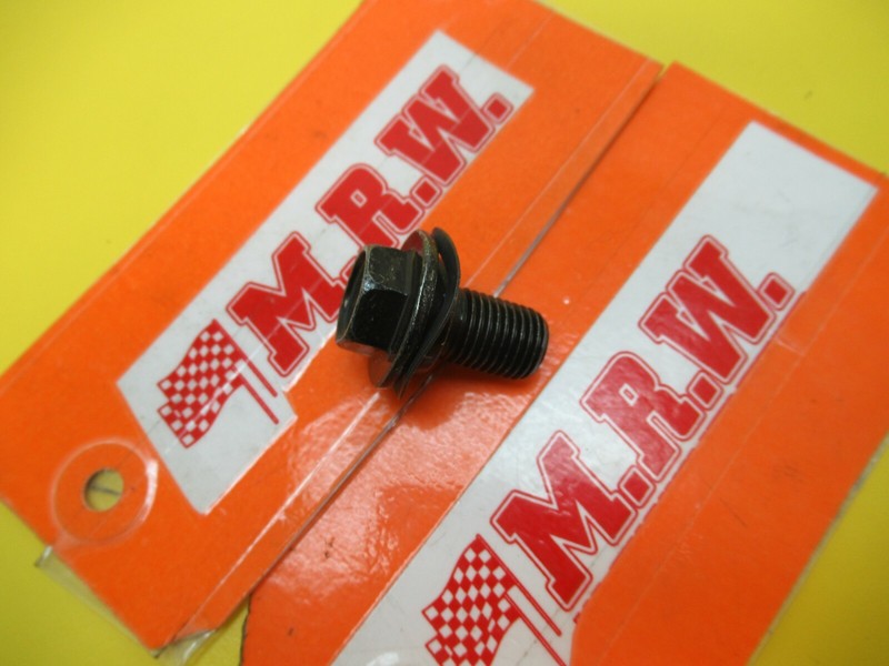 SEAT BELT BUCKLE BOLT TO SEAT TRACK BASE DRIVER PASSENGER for 00-05 MR2 SPYDER