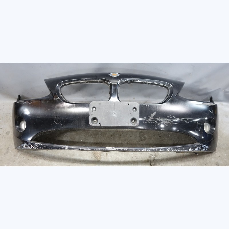 Damaged 2005 BMW E85 Z4 Roadster Front Bumper Cover Trim Black OEM