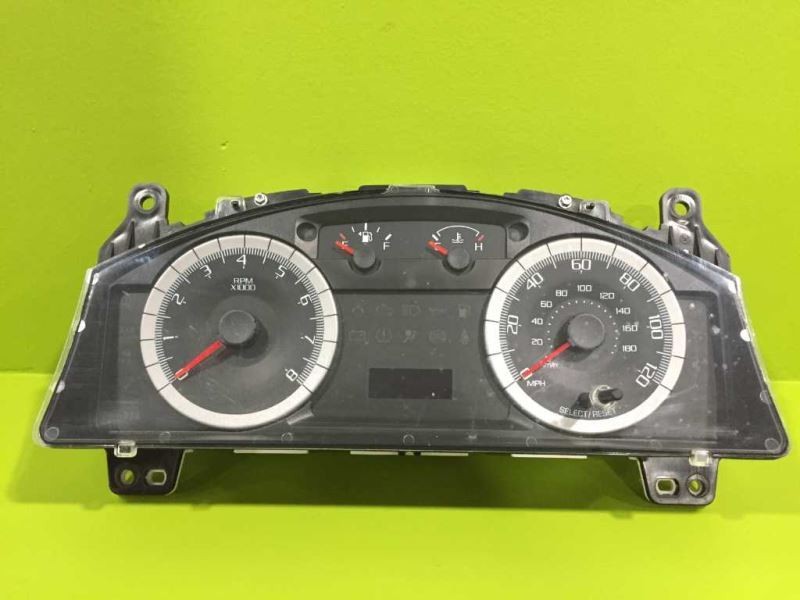 08 FORD ESCAPE 2.3L AT SPEEDOMETER CLUSTER 296K MILES OEM 3053-1