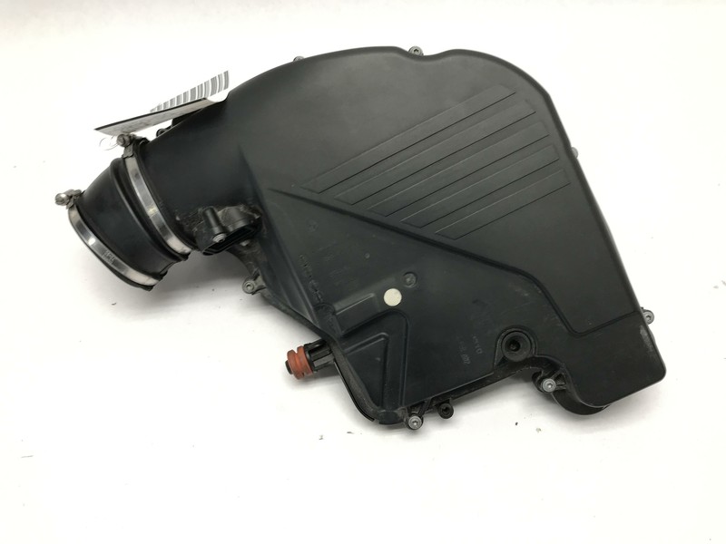 10 11 12 13 BMW 650i 550i AIR INTAKE FILTER BOX OEM W/MAF 4.4 LITER RIGHT RH