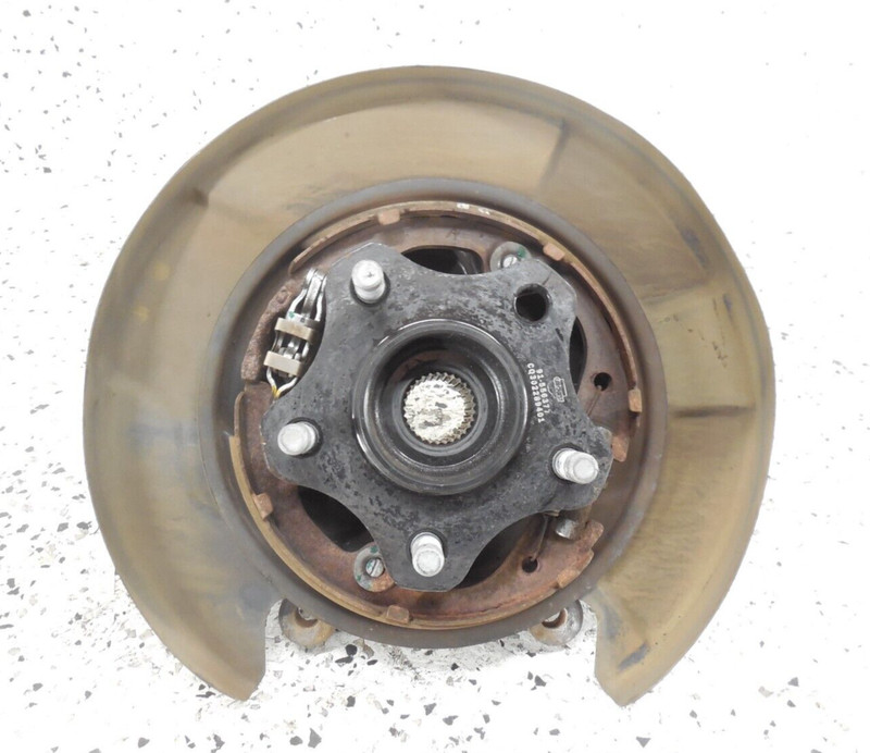 2014-2020 Infiniti QX60 Rear Spindle Knuckle Hub Passenger Right RH OEM
