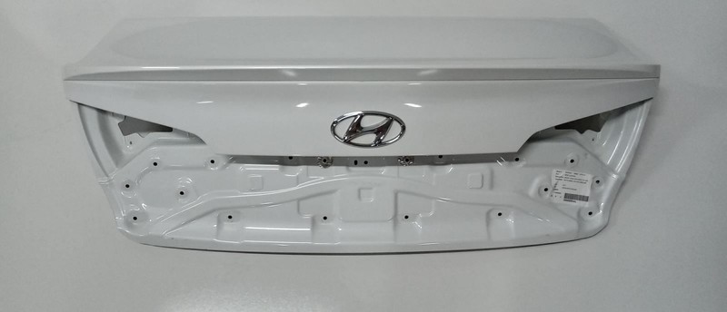 Trunk/Hatch/Tailgate Spoiler With Rear View Camera Fits 15-17 SONATA 58549