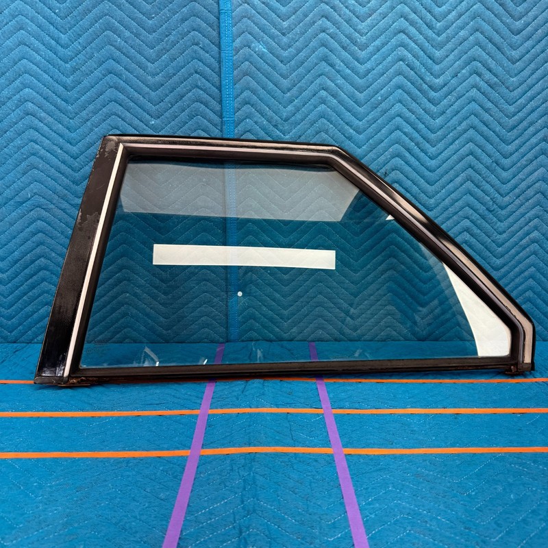 1987–1991 Volvo 780 Bertone Rear Driver Quarter Window Glass OEM 43R001105