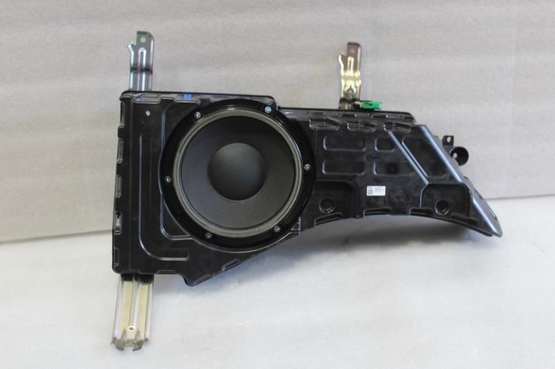 2018 2019 2020 2021 LINCOLN NAVIGATOR SUBWOOFER SPEAKER JL7T-19A067-BD