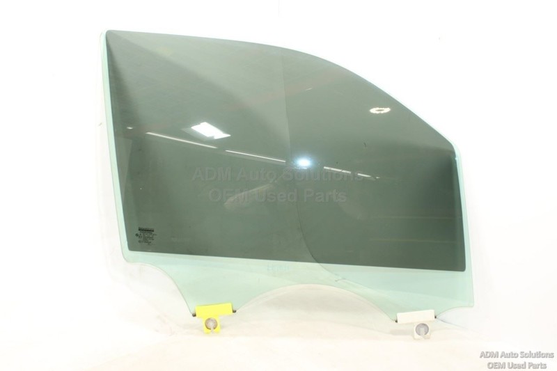2019 - 2024 RAM 1500 CREW CAB FRONT RIGHT PASSENGER SIDE DOOR WINDOW GLASS OEM