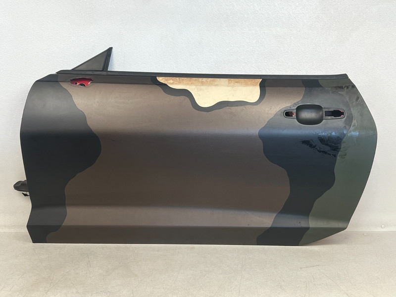 ⭐16-18 CHEVROLET CAMARO SS FRONT LEFT SIDE DOOR PANEL COVER SHELL OEM LOT2656