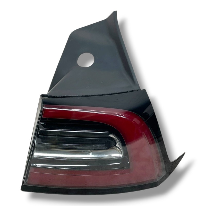 2017-2023 Tesla Model Y Model 3 Rear Right Outer LED Tail Light 3-Pin OEM