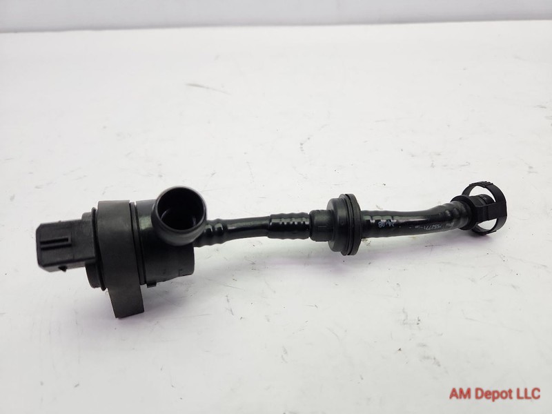 2009 BMW 135i E82 E88 N54 Fuel Tank Ventilation Valve w Pipe 13907618652