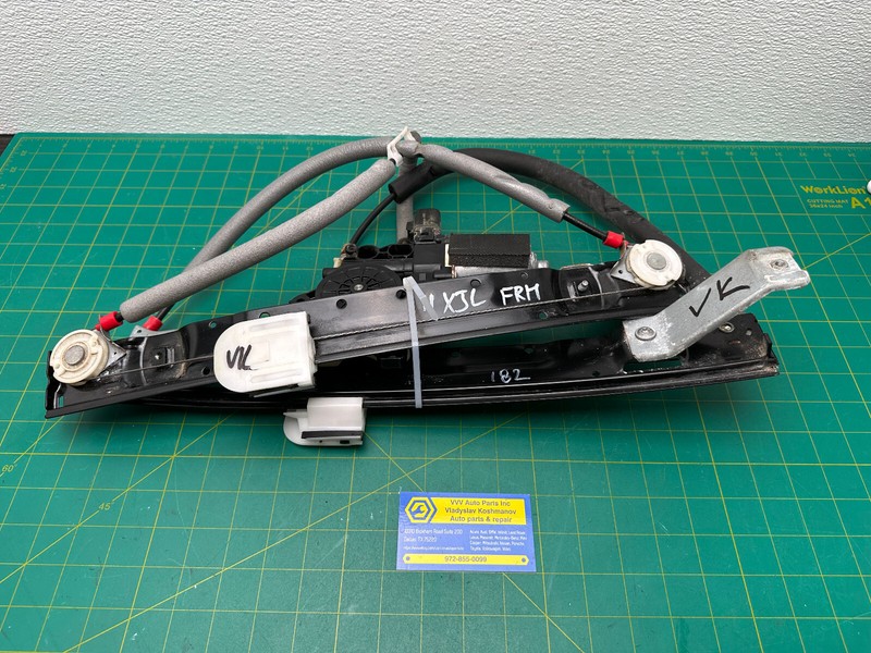 10-19 JAGUAR XJ XJR FRONT RIGHT DOOR POWER WINDOW REGULATOR WITH MOTOR OEM