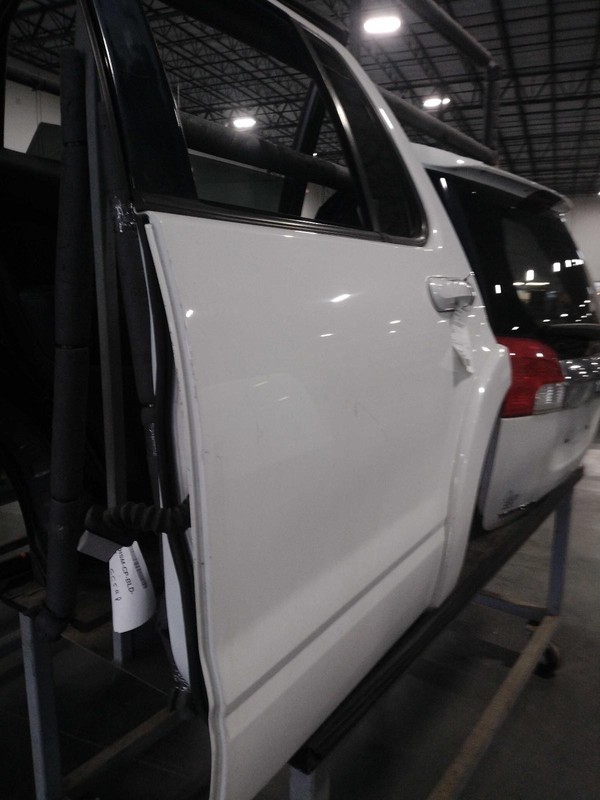 2009 Ford Explorer Left Door White Good Condition 4DR SUV OEM Part 246618