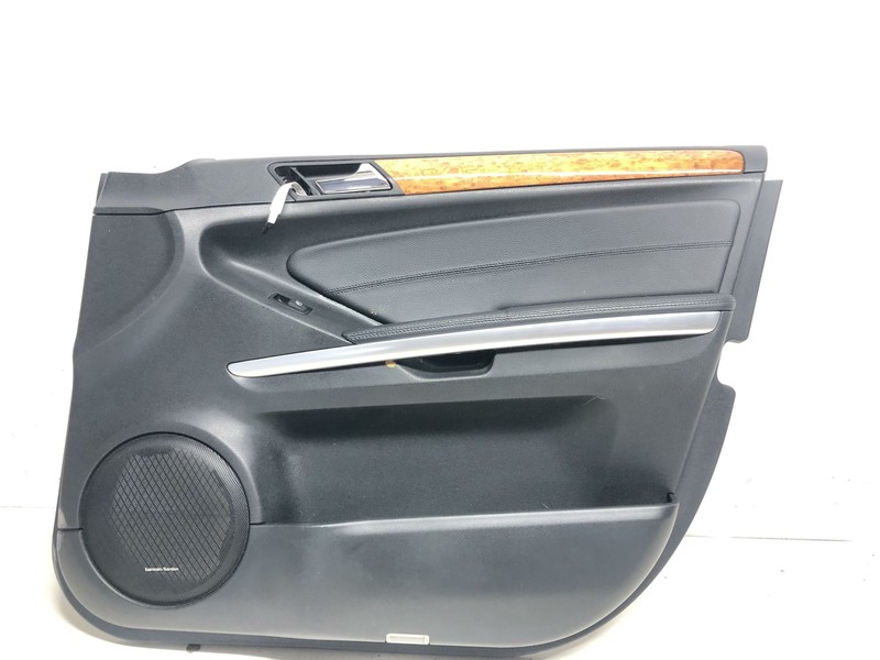 09-11 Mercedes Benz ML350 Passenger Right Door Panel Black Read !!!