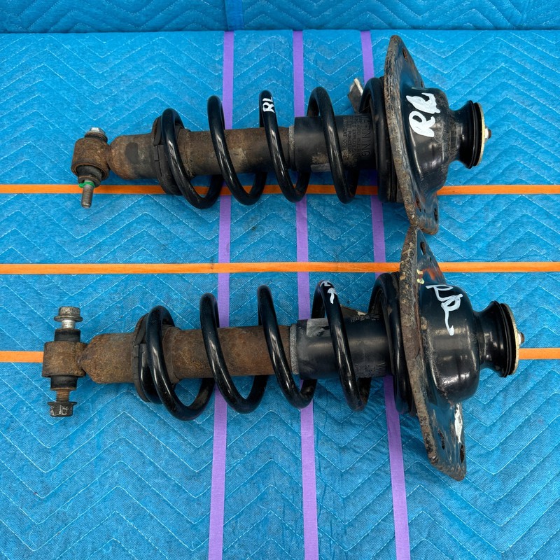 10–15 Chevrolet Camaro 3.6L Rear Suspension Strut Shock Pair Set 112K RWD OEM