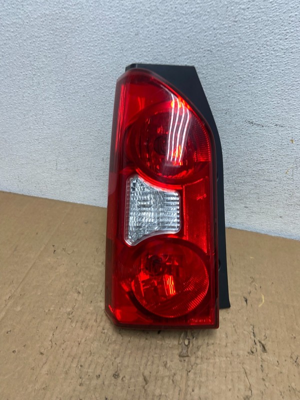 2005 to 2015 Nissan Xterra Tail light Left Driver Lh Side Oem AD2453 LK