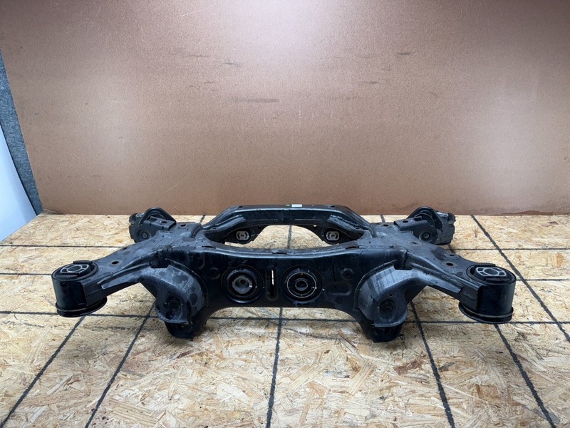 GENESIS GV70 2022-2025 OEM REAR SUBFRAME CROSSMEMBER CRADLE AWD ASSEMBLY 3.5T