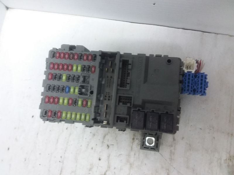 Cabin Fuse Junction Box 2018 Honda Accord