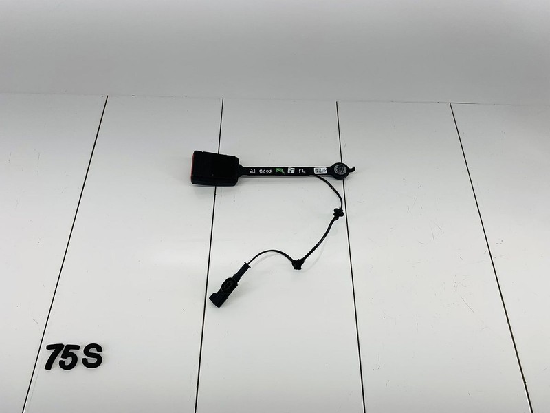 18-22 FORD ECOSPORT FRONT LEFT DRIVER SIDE SEAT BELT TENSIONER BUCKLE OEM