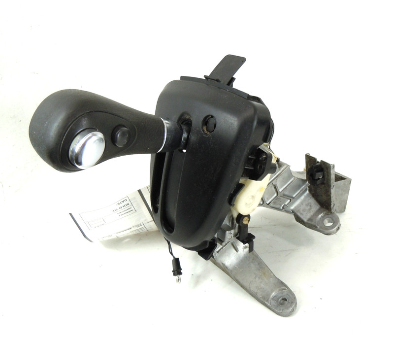 2004 04 Pontiac Vibe Automatic Transmission Floor Shifter OEM