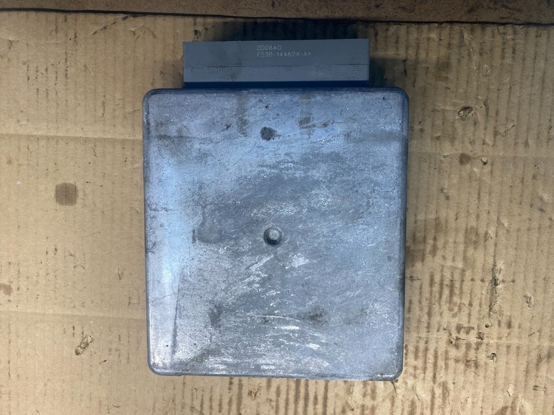 2002 Ford VAN Econoline V8 5.4 Control Module ECU PCM ZGY1 AD0489