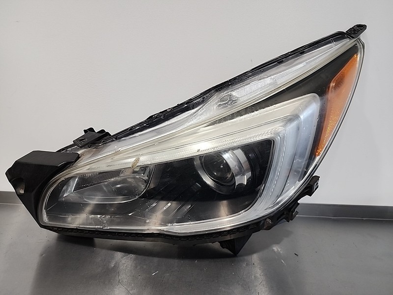 2015 - 2017 SUBARU LEGACY OUTBACK LED LH LEFT DRIVER HALOGEN HEADLIGHT OEM READ