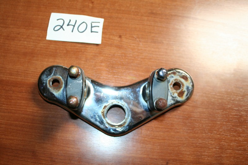 1983 Suzuki ALT 125 Triple Tree Top Plate Top Bridge OEM 83 C