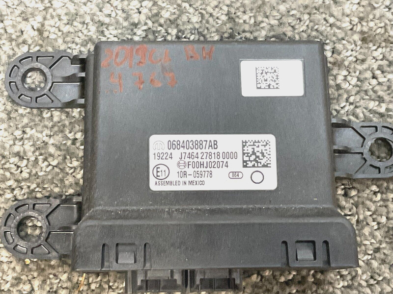 ✅2013 2015 2017 2022 RAM,DODGE JEEPPARKING ASSIST MODULE OEM 068403887AB MOPAR