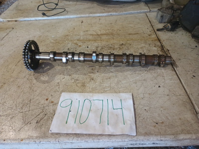 99-08 Mercedes ML500 W220 W211 W136W210 M113 Left Driver Camshaft 1130161801