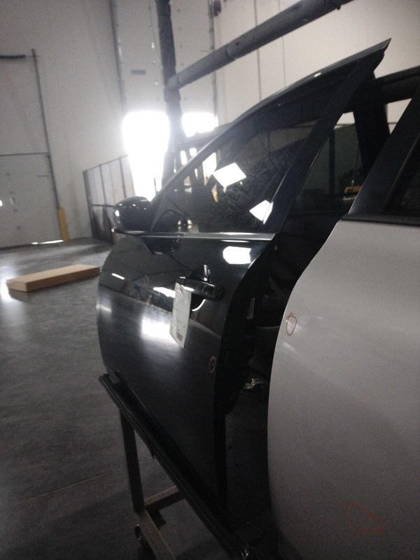2015 INFINITI Q40 Left Front Door Black 162208 Used 125K Miles