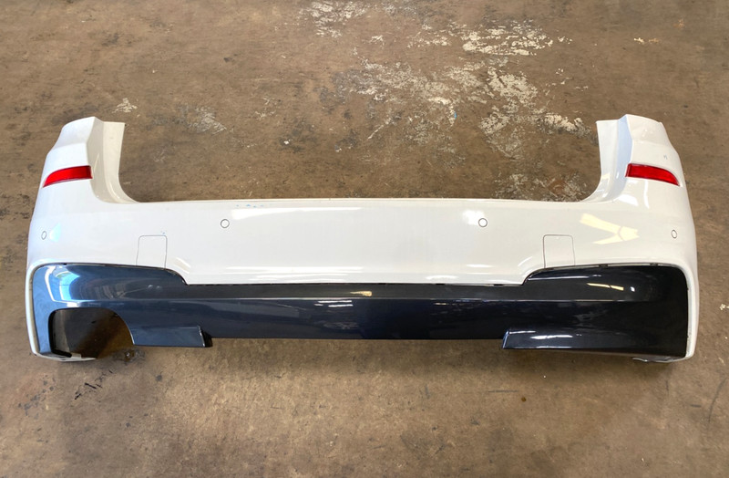 11-17 BMW X3 F25 REAR BUMPER M SPORT BUMPER W/ PDC ALPINE WHITE 300 OEM A0.63