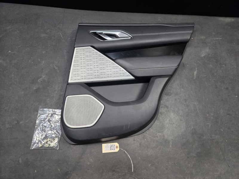 Rear Right Door Trim Panel 2018 Range Rover Velar LR091484 2019 - 2022