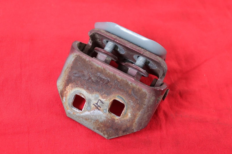 93-02 Camaro Z28 Firebird Formula Trans Am Upper LH Door Hinge *USED*