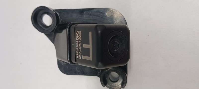 2020 TOYOTA TACOMA camera rear (tailgate mounted) 8679004040 OEM 20