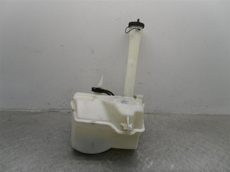 01-07 FORD ESCAPE 3.0L WINDSHIELD WASHER FLUID BOTTLE RESERVOIR OEM 627-00259