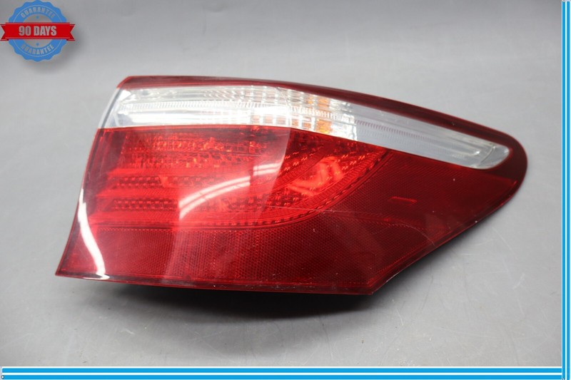 07-09 Lexus LS460 LS460L Rear Right Passenger Side Outer Tail Light Lamp Oem