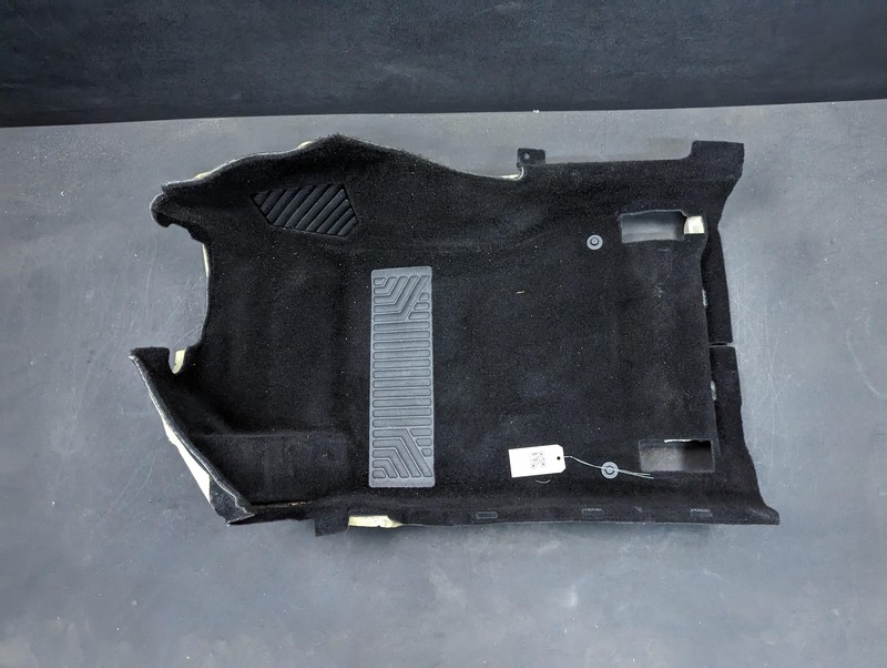 Front Left Driver Floor Cover Carpet 2018 Mercedes CLA250 2466805902 2014-2019