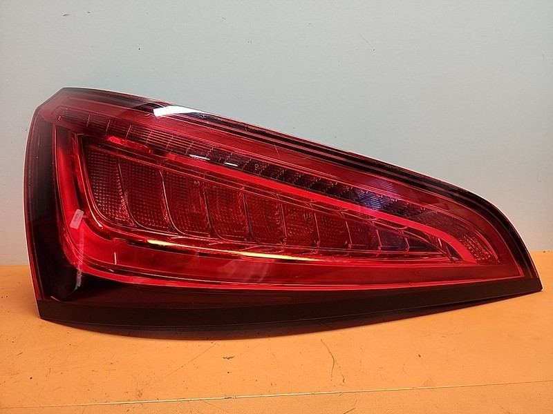 13 - 2017 Audi Q5 Left Driver Side LED Tail Light Assembly OE LH | 8R0 945 093 D