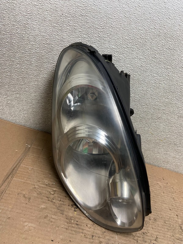 2005-2006 Infiniti G35 Right Passenger Hid Xenon Headlight Sedan Oem AA9729 DW