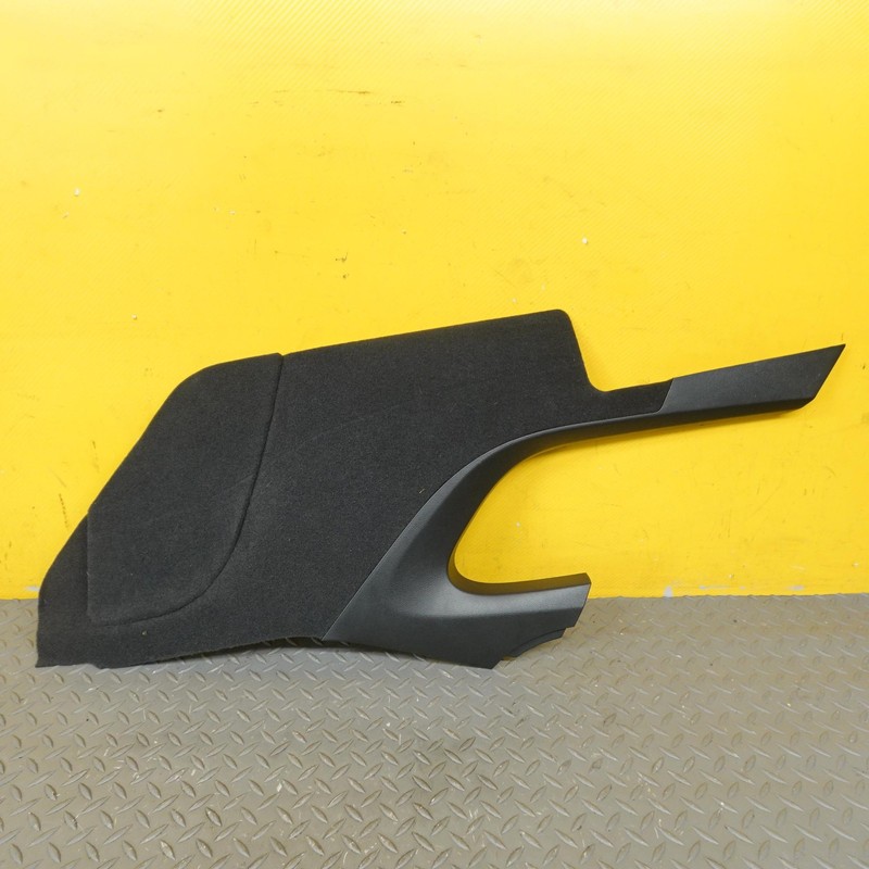 2018-2024 BUICK ENCLAVE CENTER CONSOLE RIGHT SIDE TRIM COVER PANEL OEM 84490348