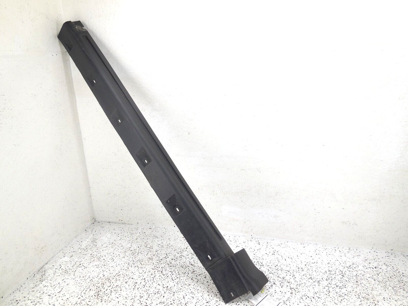 2006-2012 Range Rover Sport Rocker Panel Moulding Side Skirt Passenger Right OEM