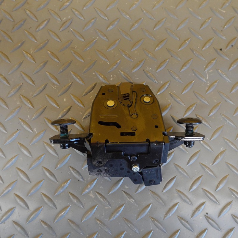2017-2023 CHEVROLET BOLT EV TAILGATE LIFTGATE LID LOCK LATCH ACTUATOR 13542622